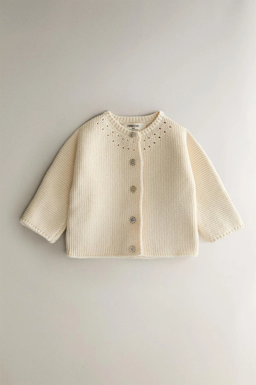 ВЯЗАНАЯ ДЕТСКАЯ КАРДИГАН