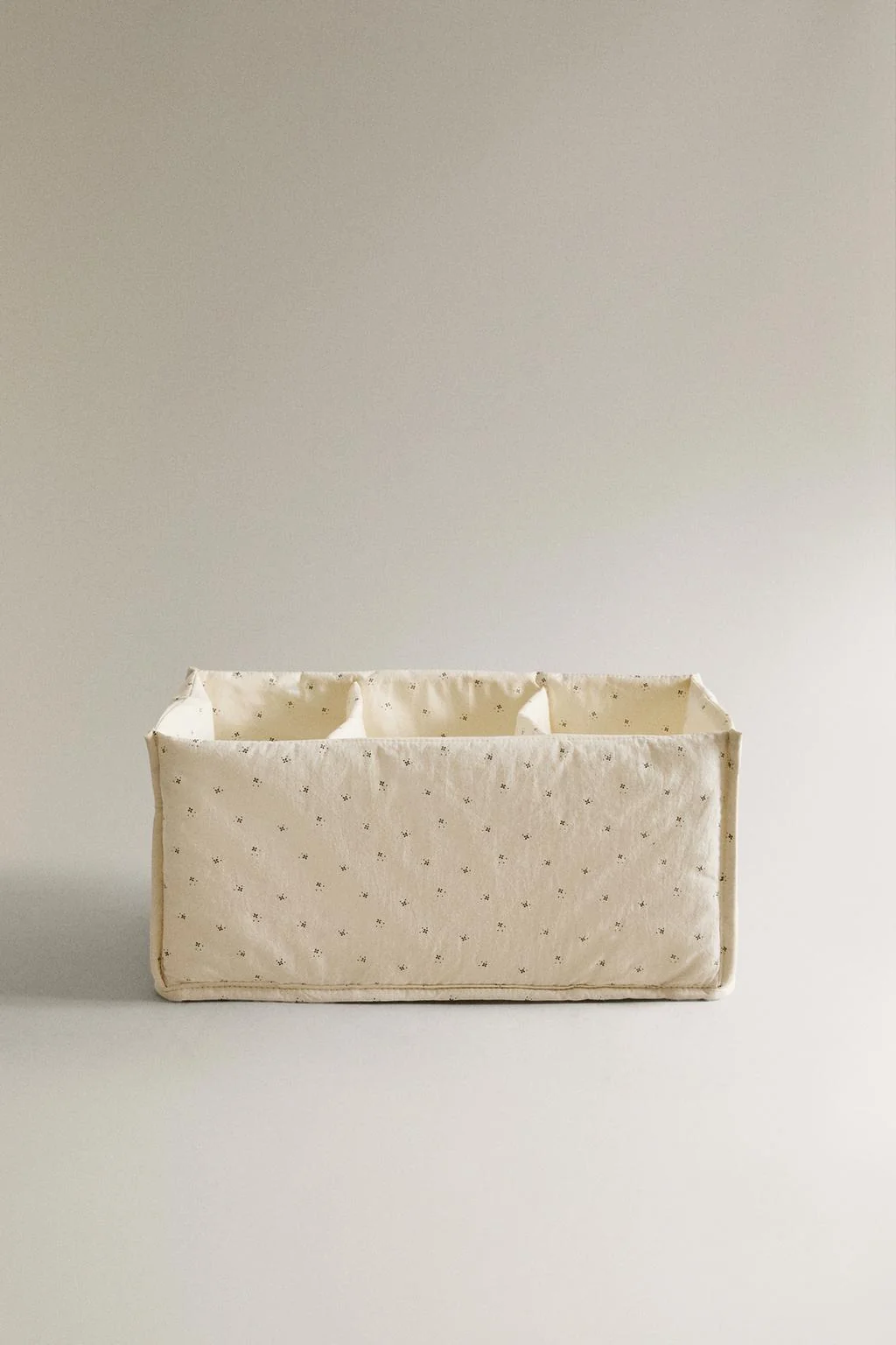 Органайзер для детской одежды с цветочным принтом — Корпусы для кресла | подъемные системы