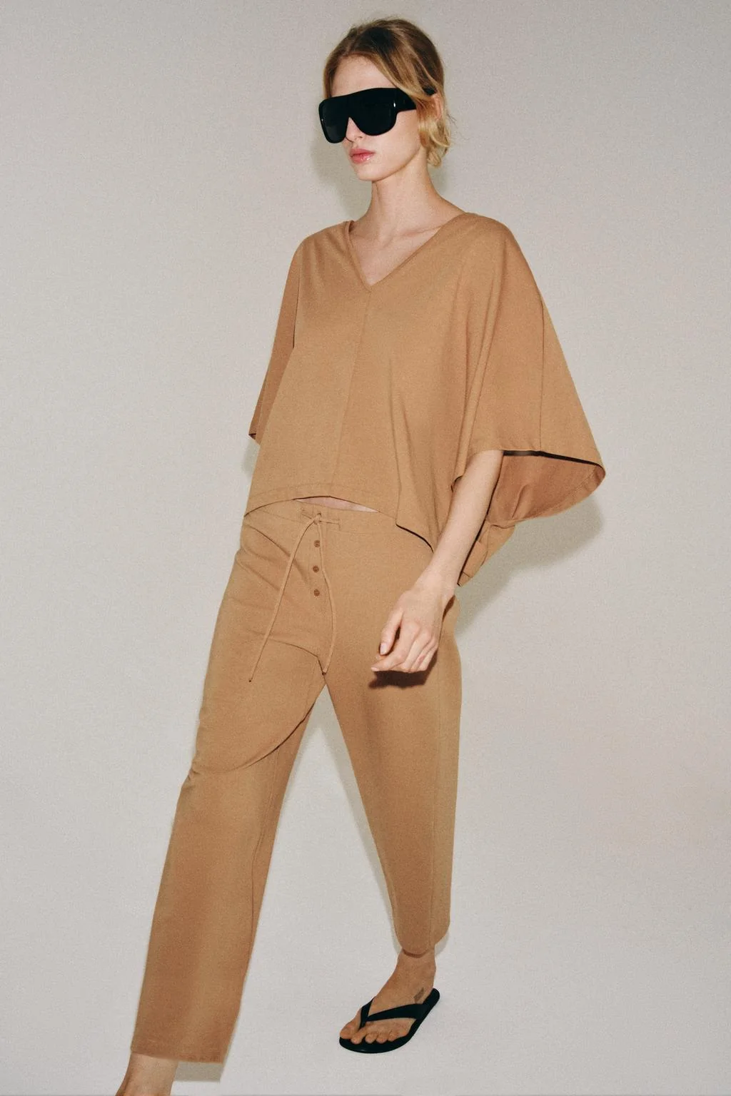COTTON CAPE T-SHIRT