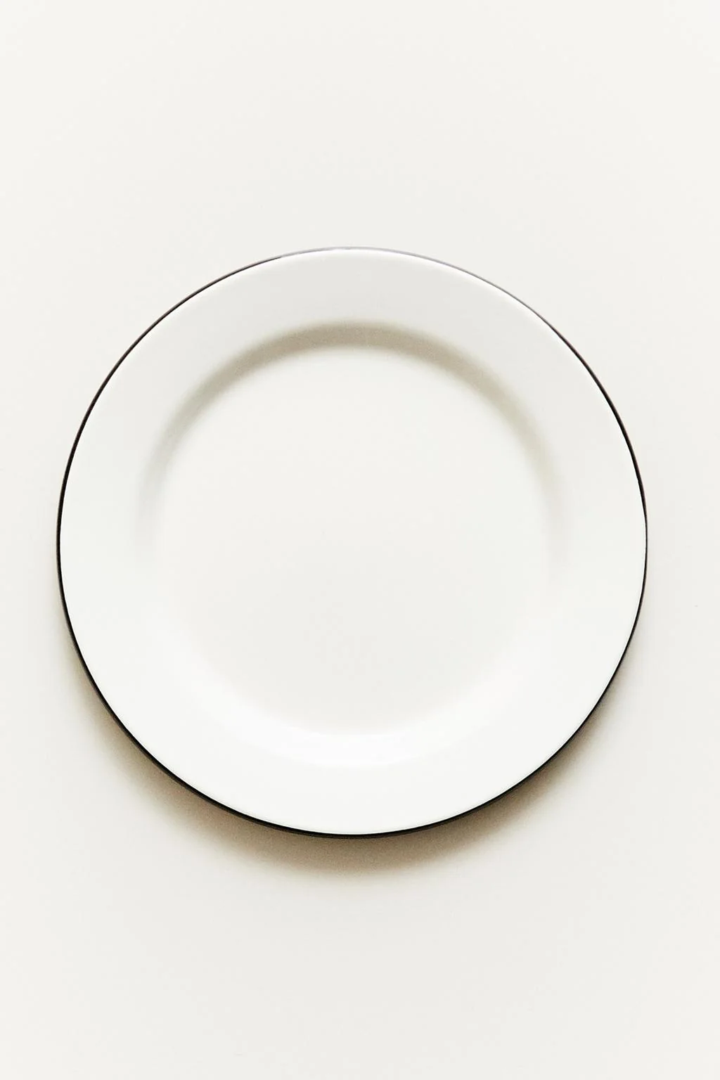 IRON DESSERT PLATE WITH RIM