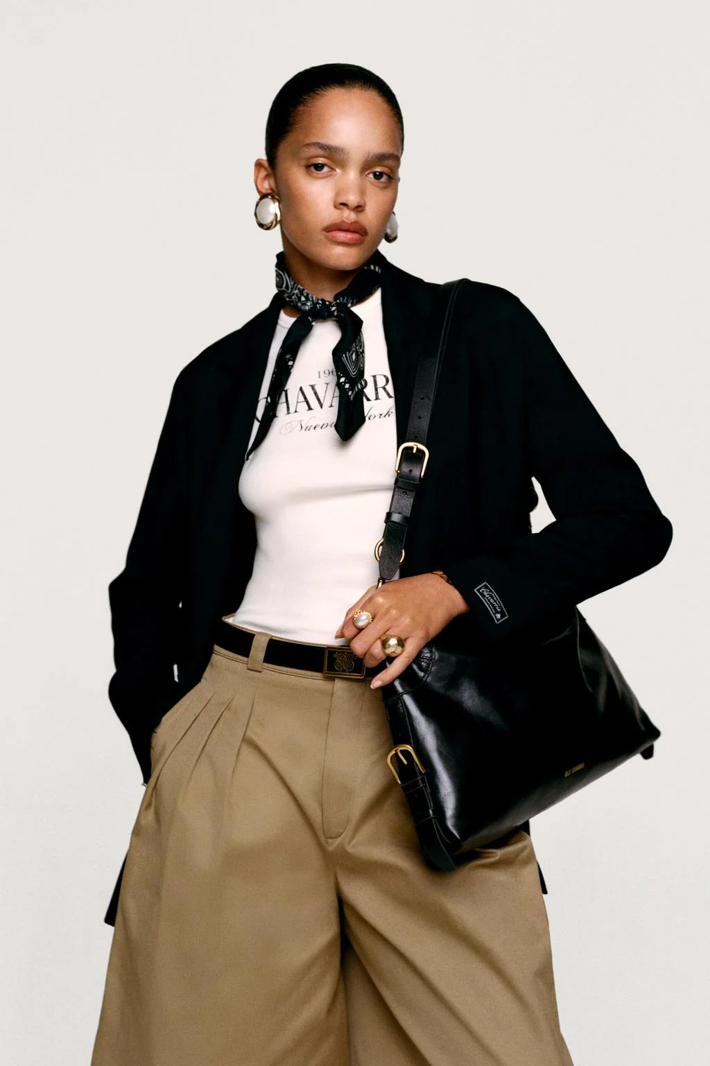 Набор из 2 колец-макси из металла и искусственного жемчуга — Специальная серия