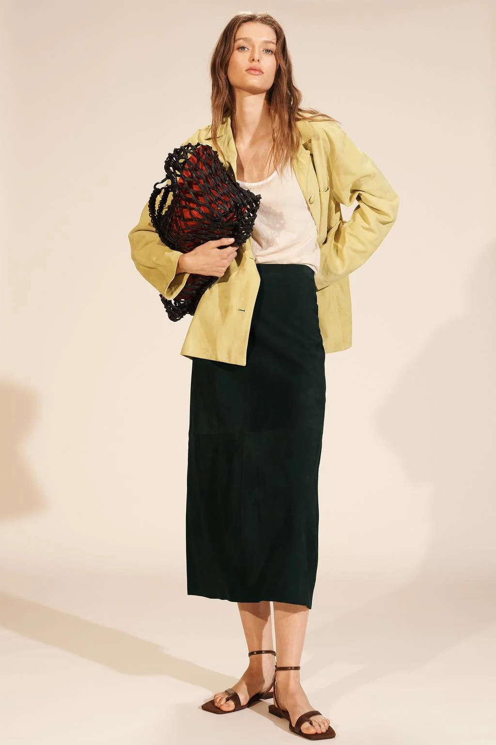 Юбка мини из замши лимитированной серии минималистичная