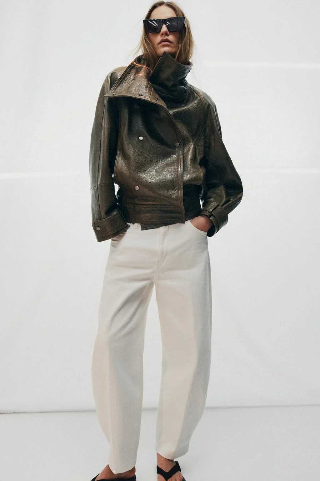 ОГРАНИЧЕННАЯ СЕРИЯ ОВЕРСАЙЗ КОЖАНОГО ПИДЖАКА ZW COLLECTION — Кожа