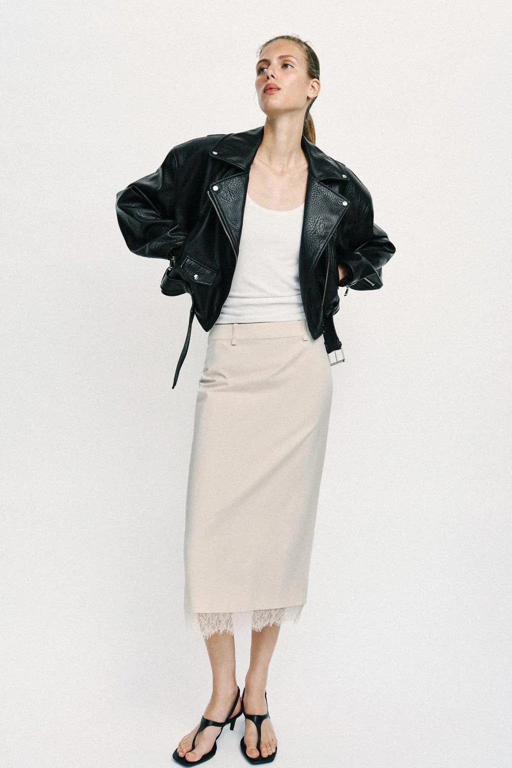 МИДИ-ЮБКА ИЗ КРУЖЕВА