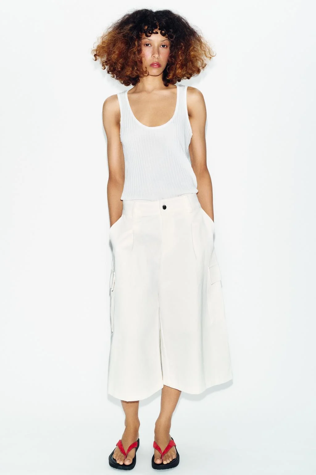 Полупрозрачный вязаный топ