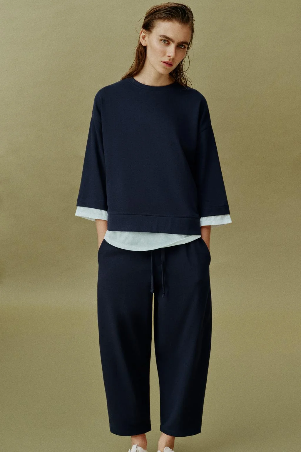 Свитшот с длинным рукавом и контрастной отделкой — Свитшоты | Джоггеры