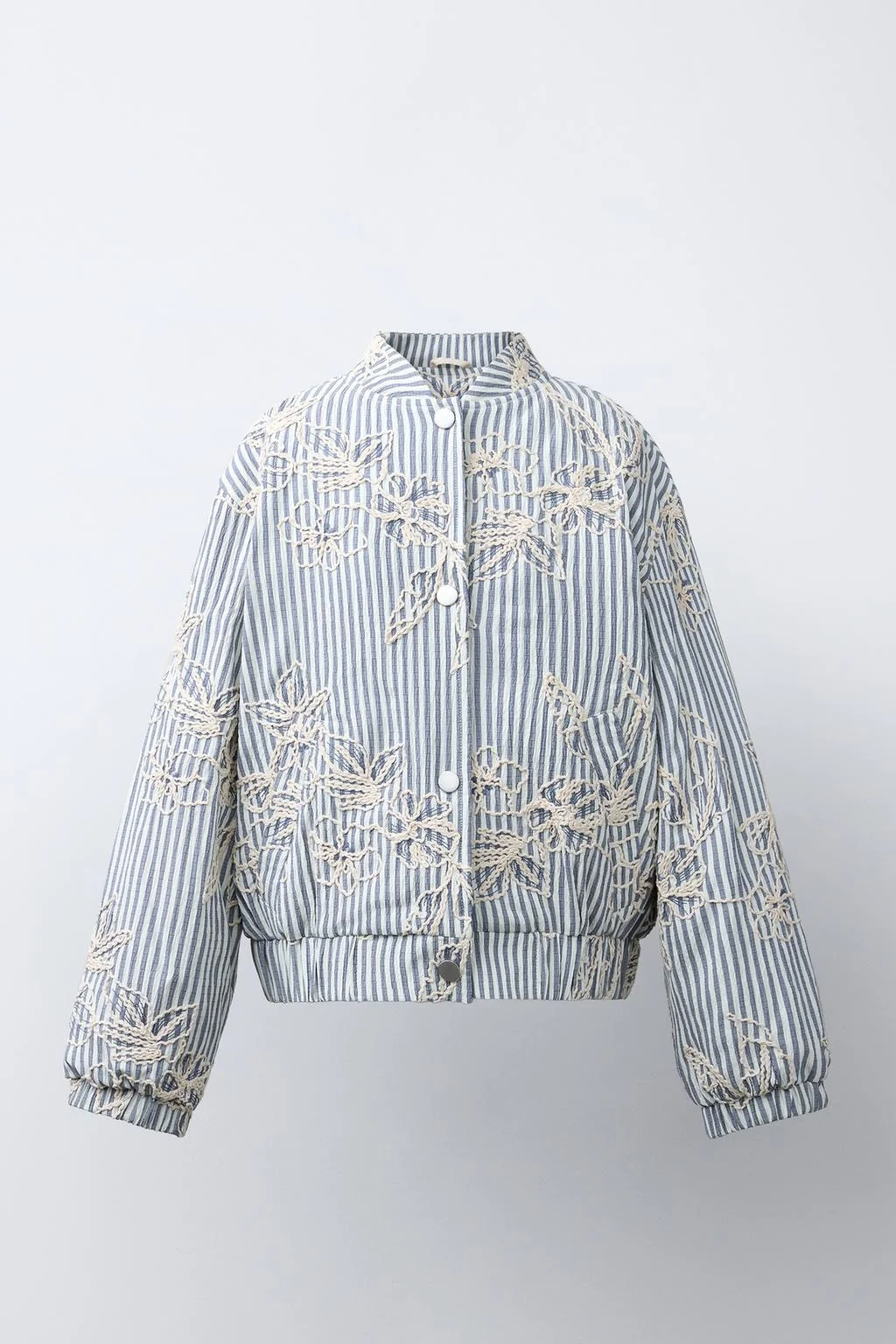 Вышитый полосатый бомбер