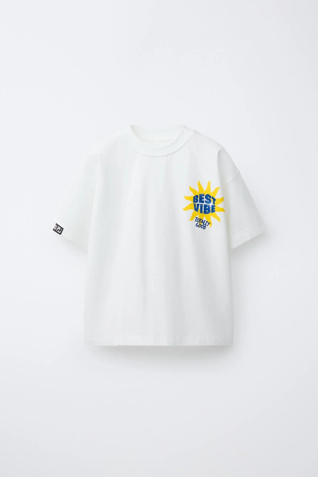 Футболка с принтом серфера