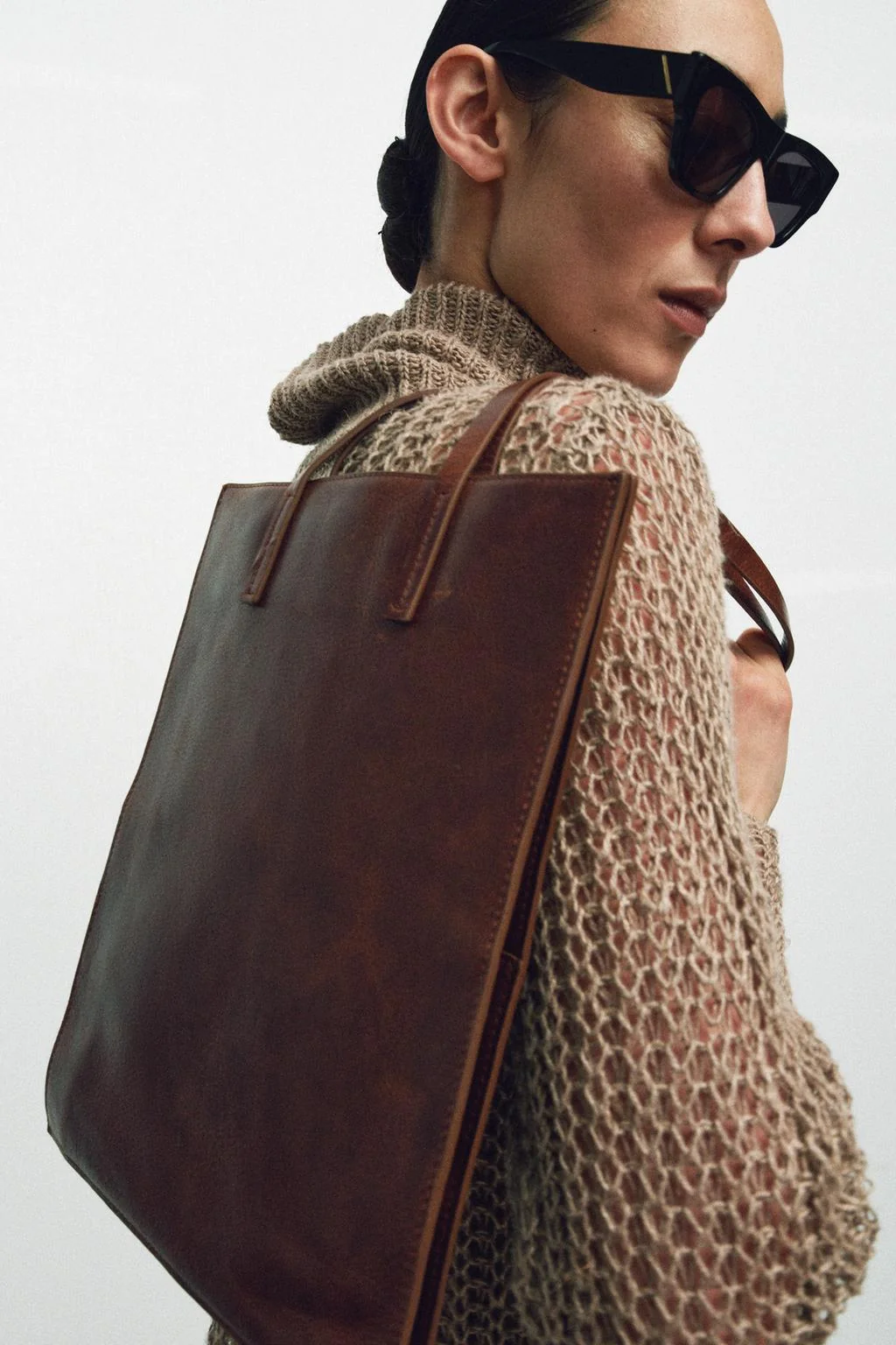 Кожаная сумка через плечо — Кожа