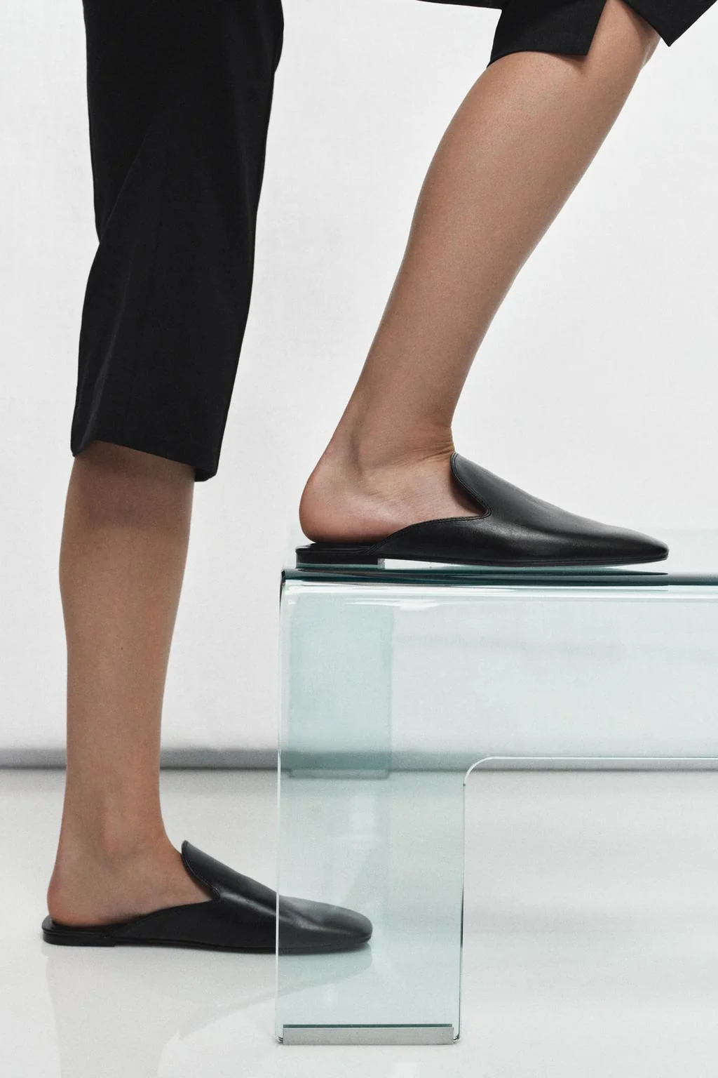 Мюли-лоферы из кожи