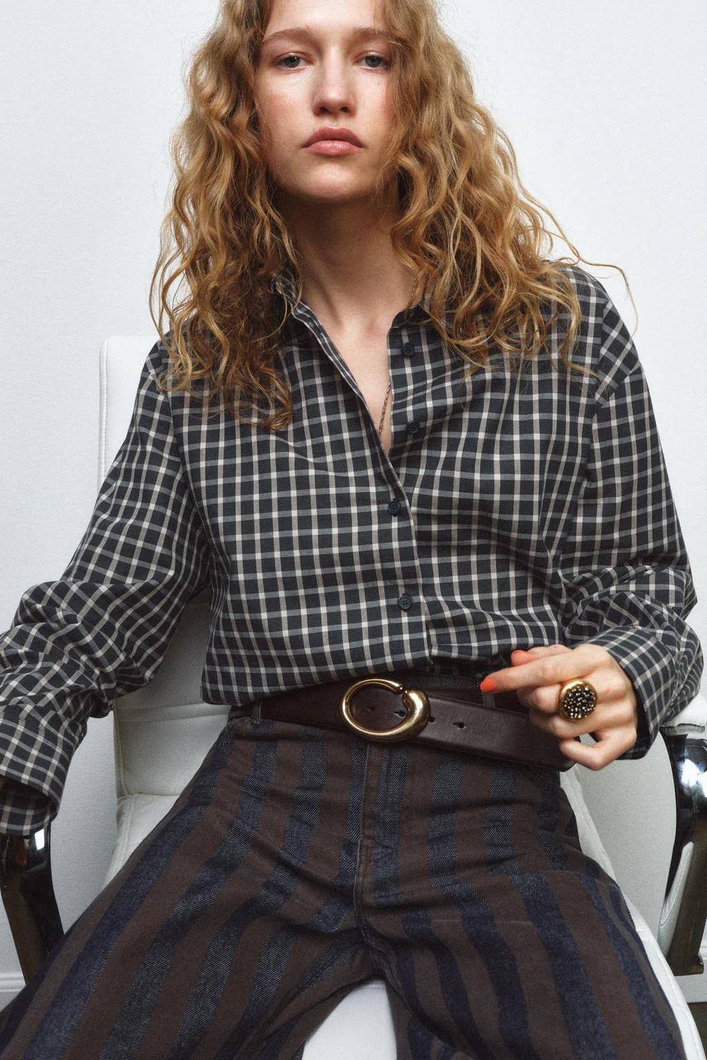 Ремень из 100% кожи с овальной пряжкой