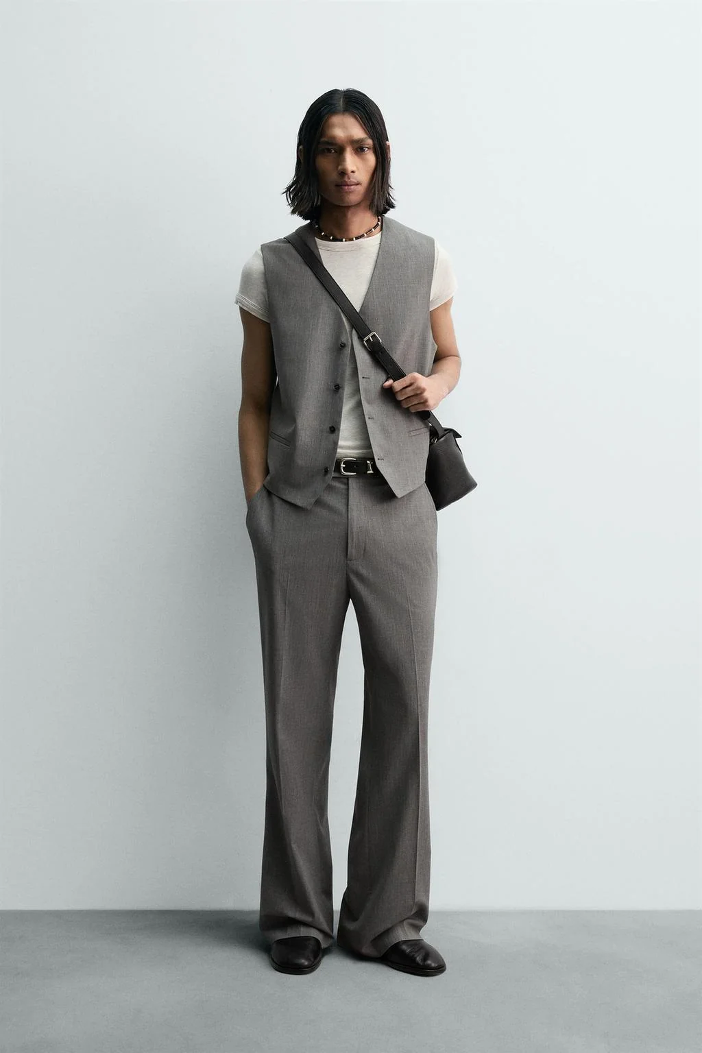 Жилет для костюма в полоску с текстурой — Тренд