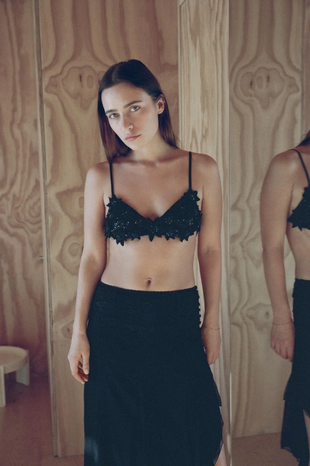 Бралетт с цветочным тиснением и бисером — Бюстгальтеры