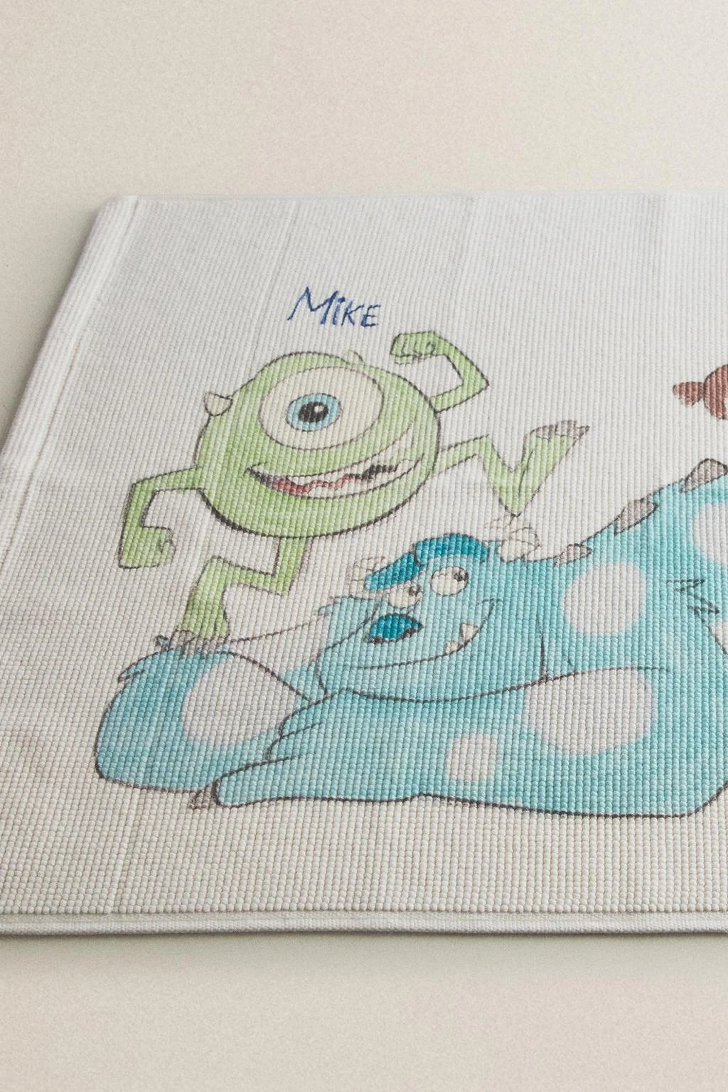 Детский коврик для ванны Monsters, Inc. ©Disney/Pixar