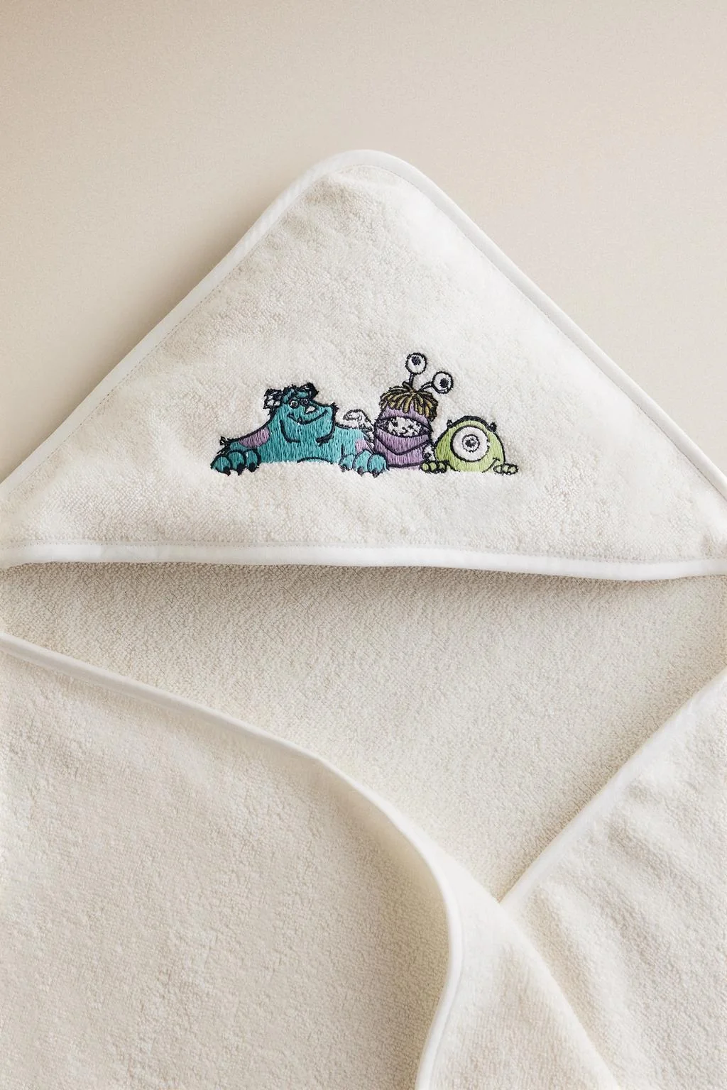 Капюшонное детское полотенце Monsters, Inc.
