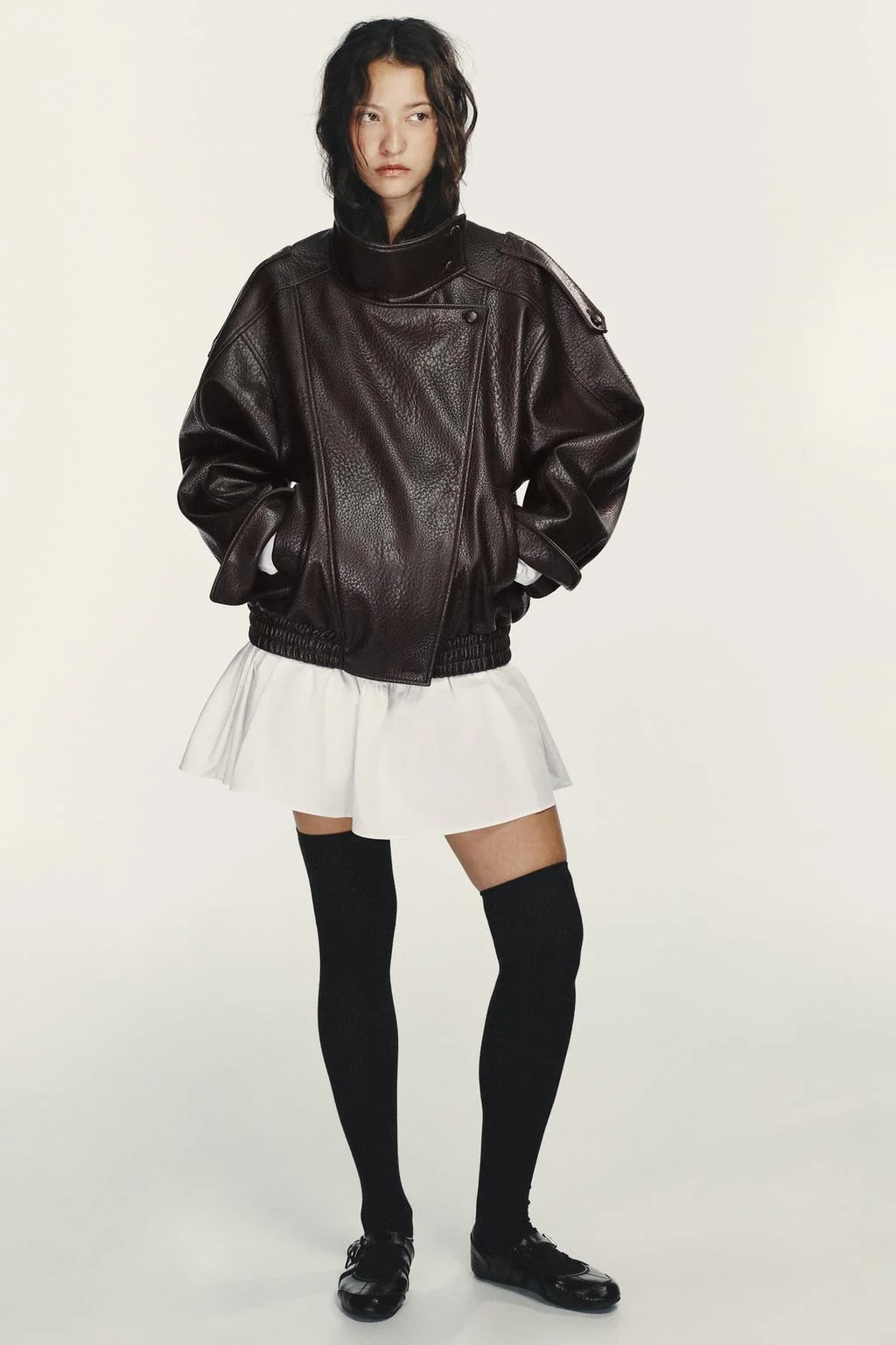 Балетки с лаковым эффектом и пряжками — Специальные цены