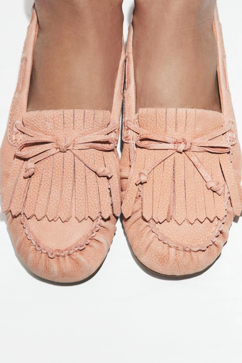 Кожаные лоферы с бахромой