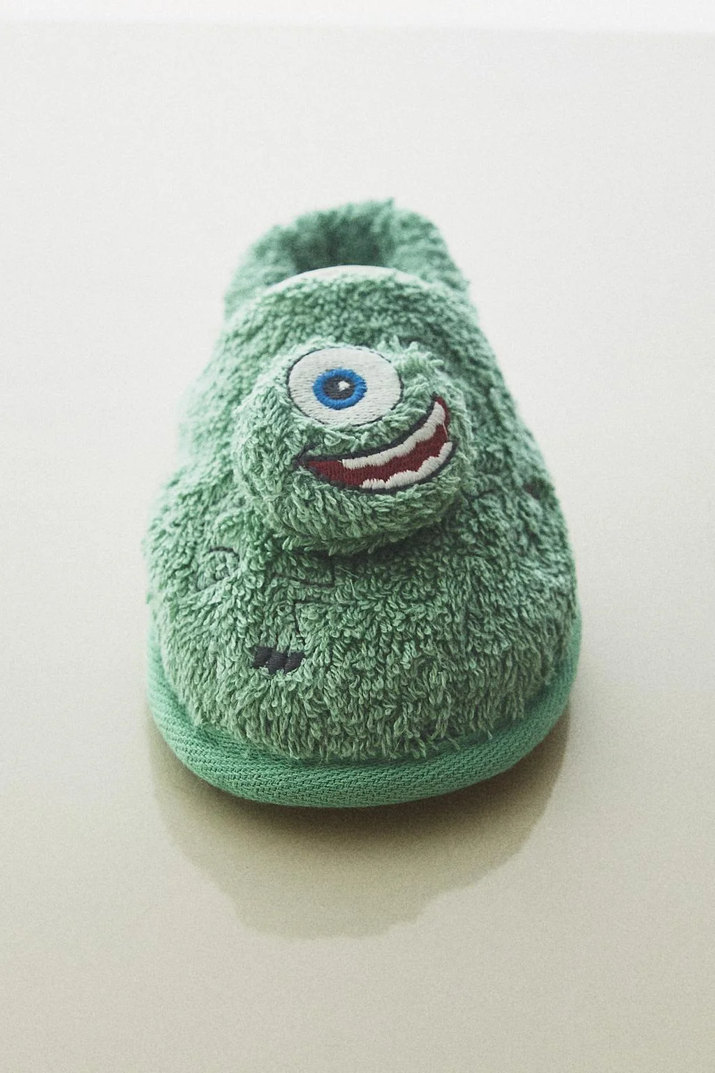 Тапочки из махровой ткани MONSTER INC. ©DISNEY/PIXAR