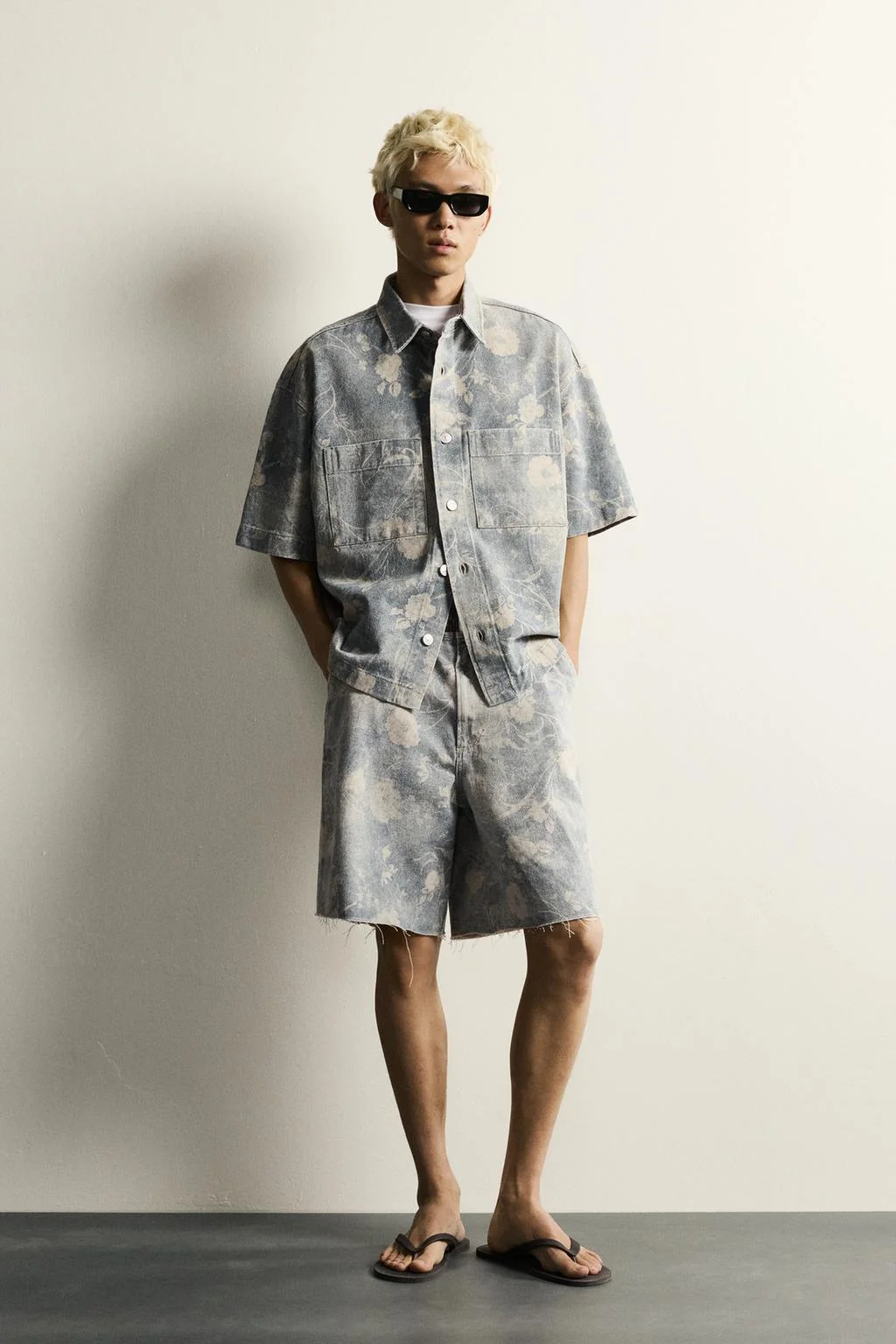 Рубашка relaxed fit washed floral print