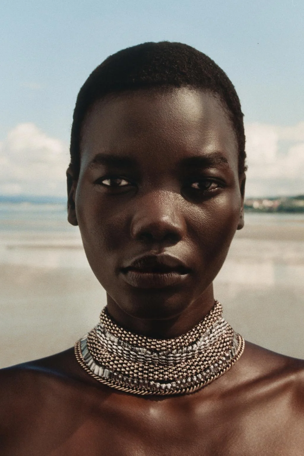 JEWEL CHAIN CHOKER NECKLACE