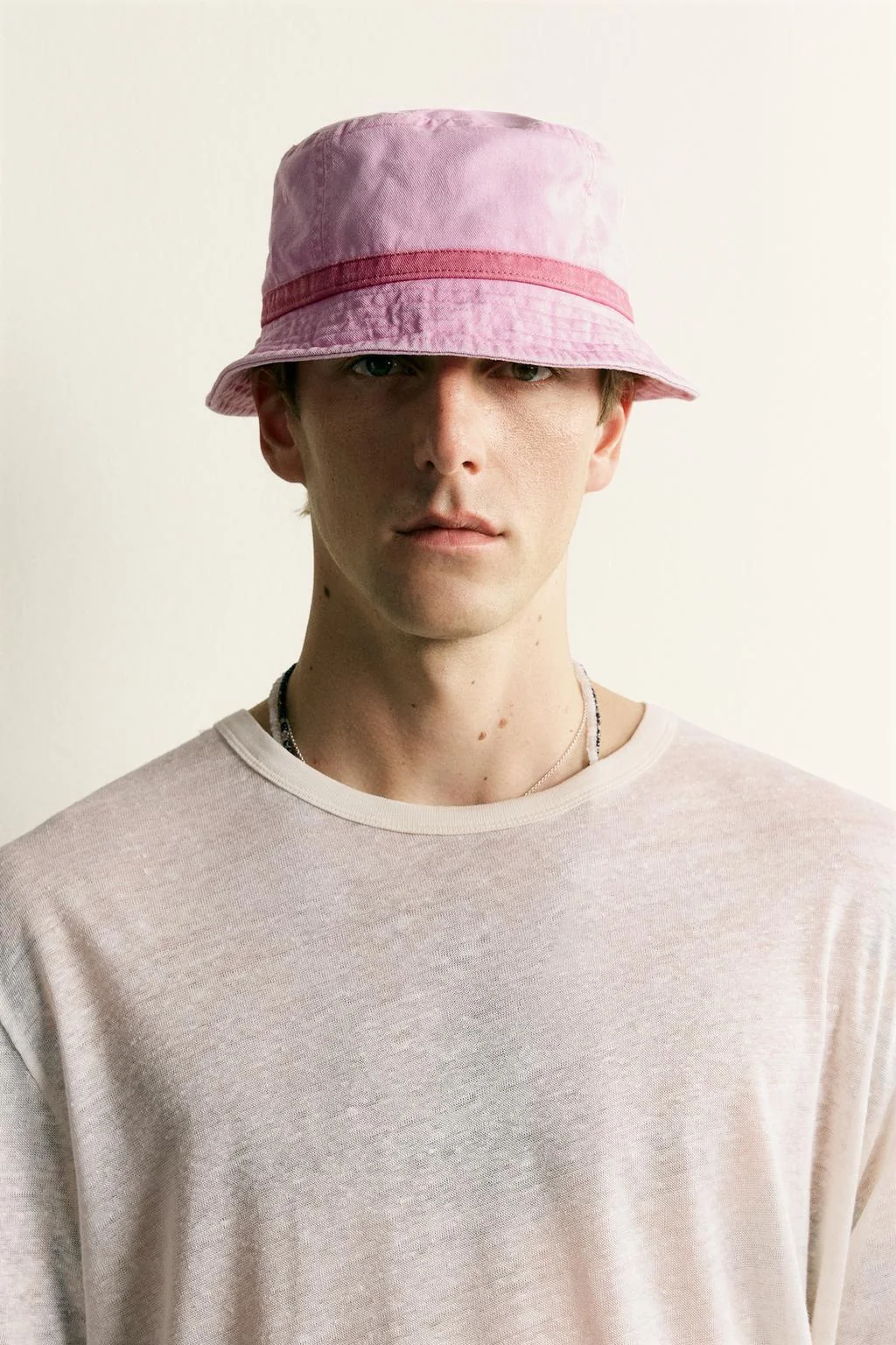 WASHED BUCKET HAT
