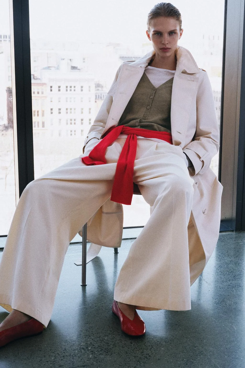 Балетки из кожи