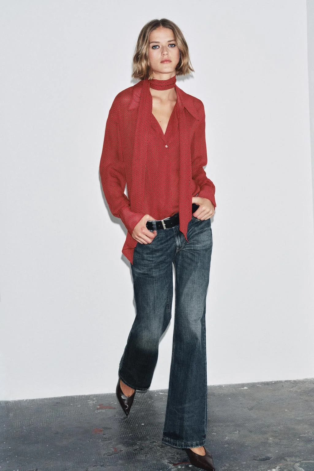 Туфли на котьем каблуке из кожи