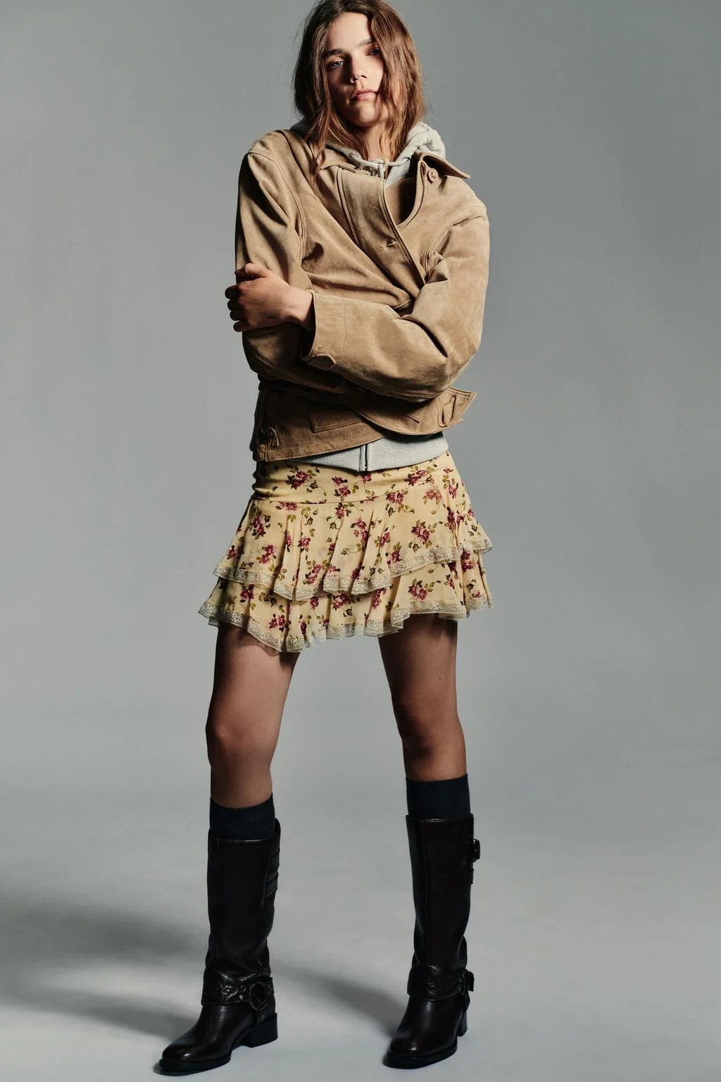 Кожаные плоские ботинки с вышивкой