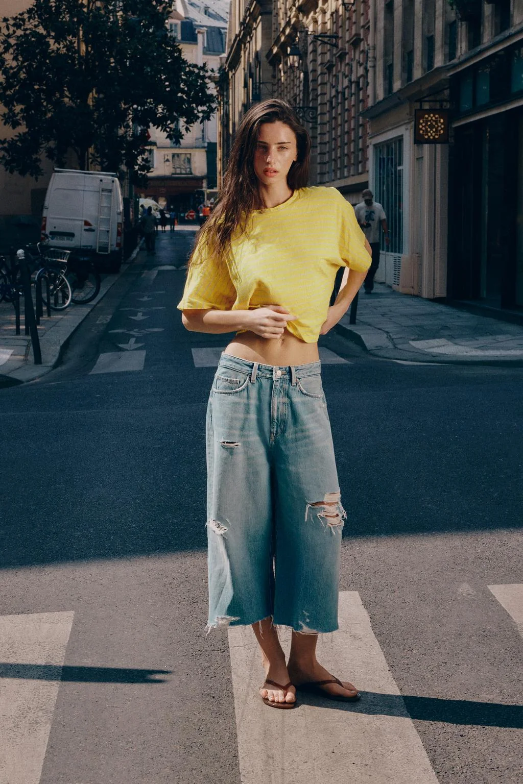 COTTON AND LINEN STRIPED T-SHIRT