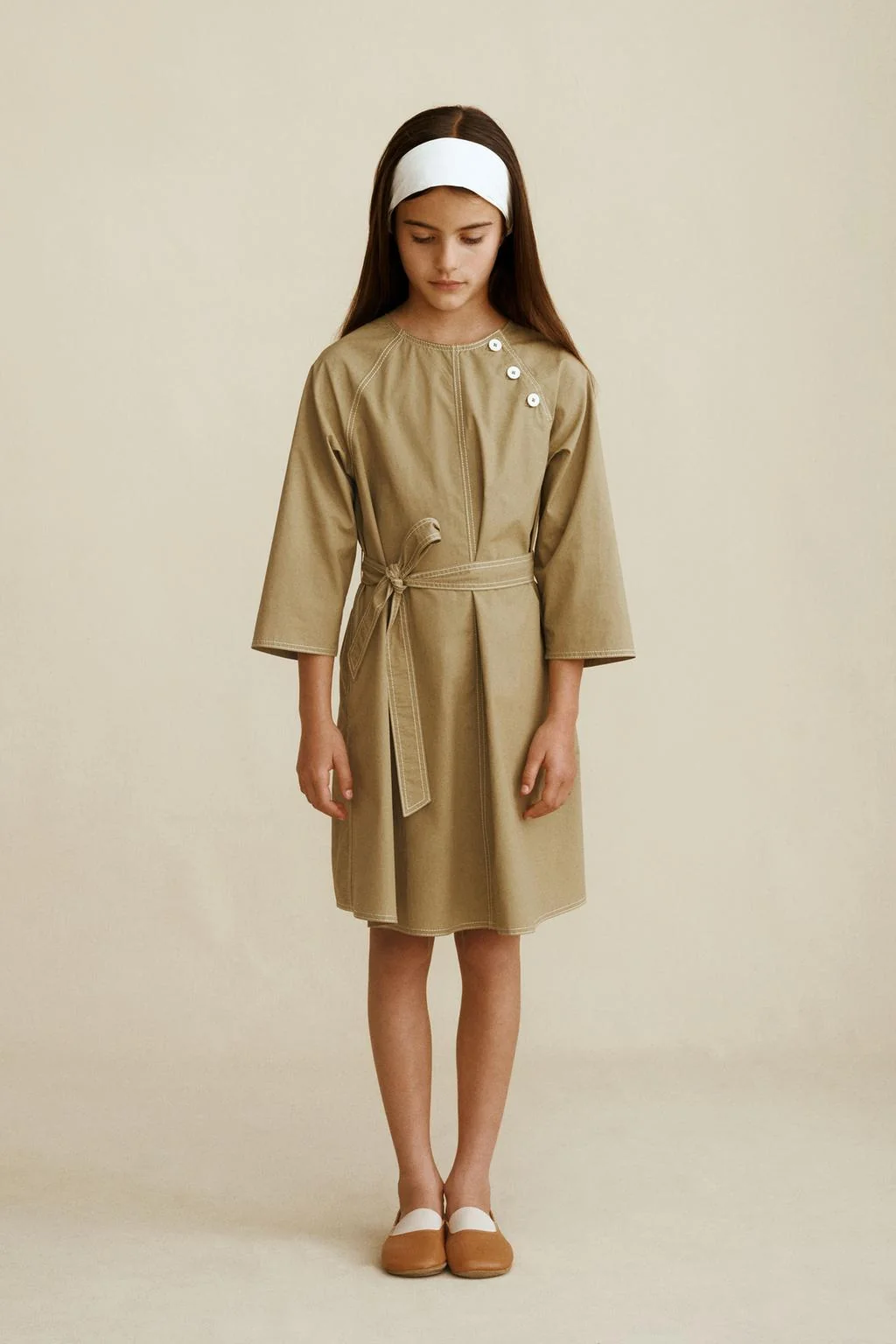 Платье из поплина с поясом от Caramel London x Zara