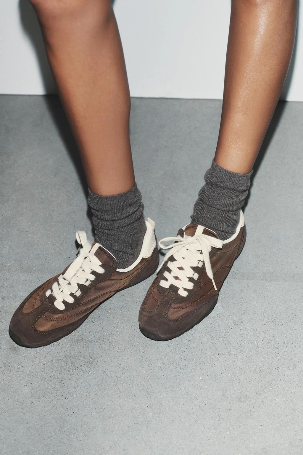 Комбинированные беговые кроссовки