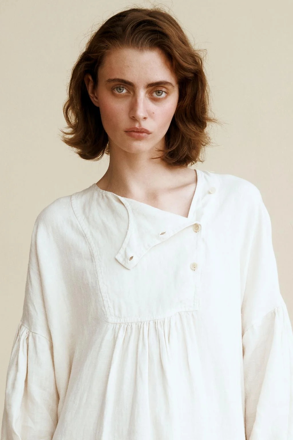 Платье из 100% льна от Caramel London x Zara