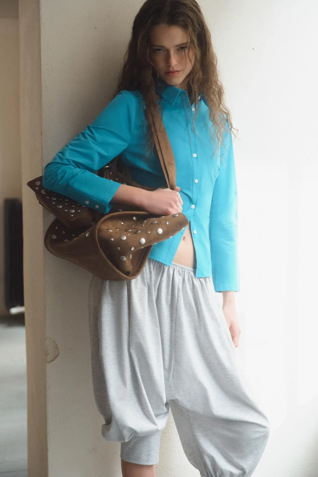 Сумка с заклёпками