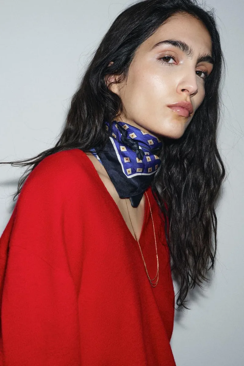 Шарф из 100% шёлка с полосатым принтом