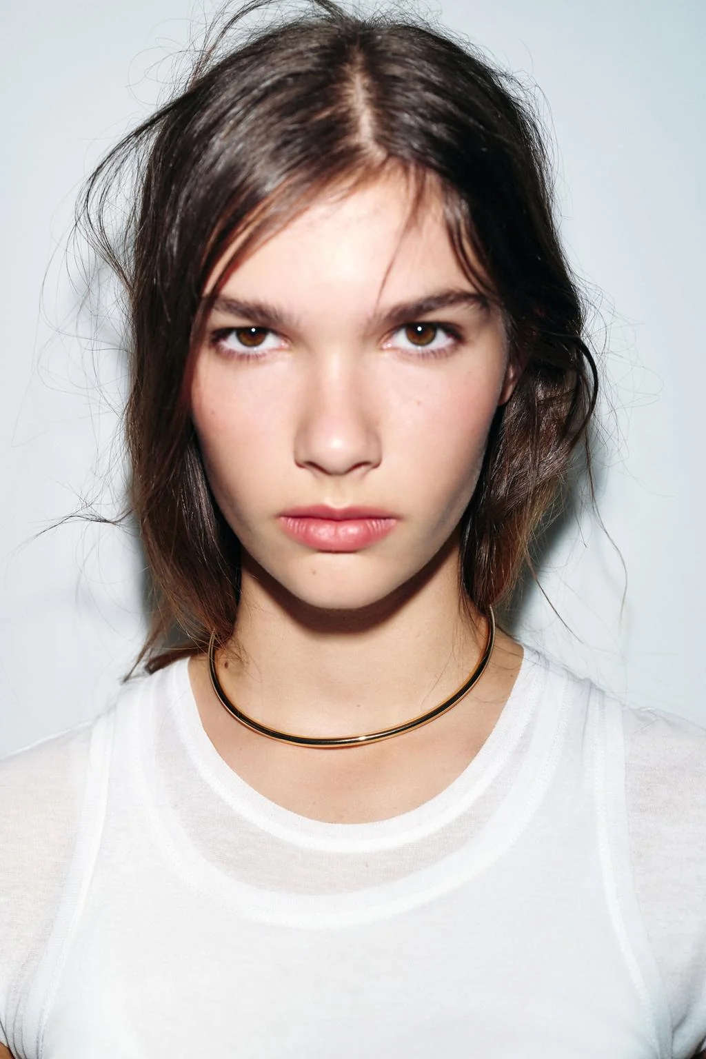 Металлическое ожерелье-чокер