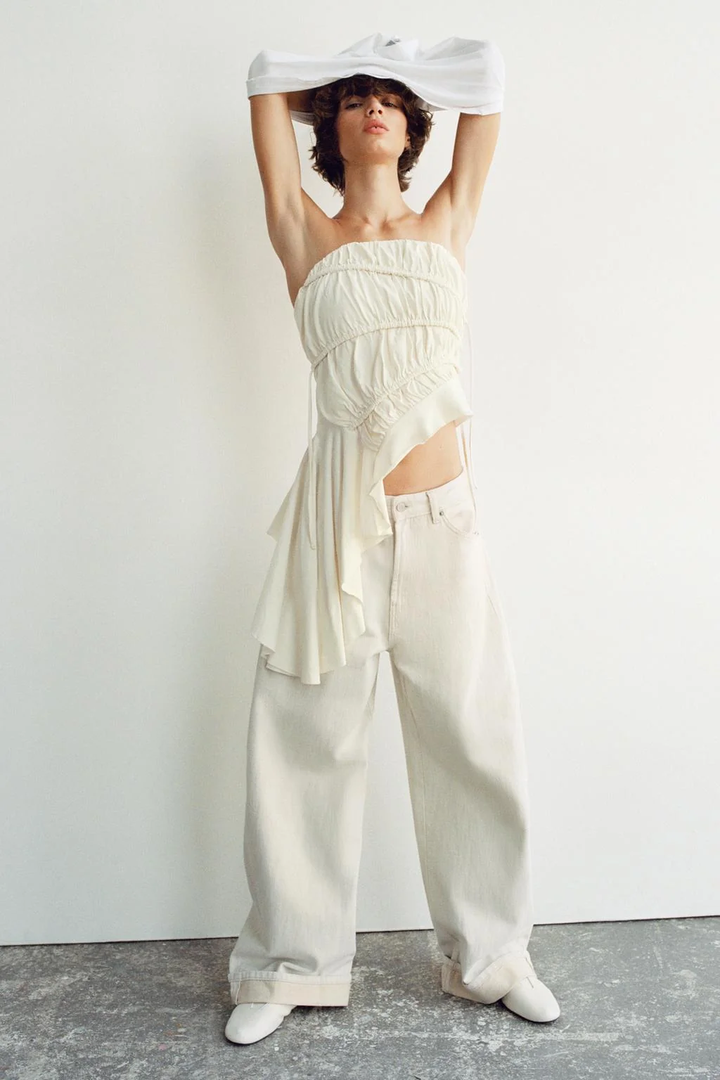 ASYMMETRIC PLEATED TOP