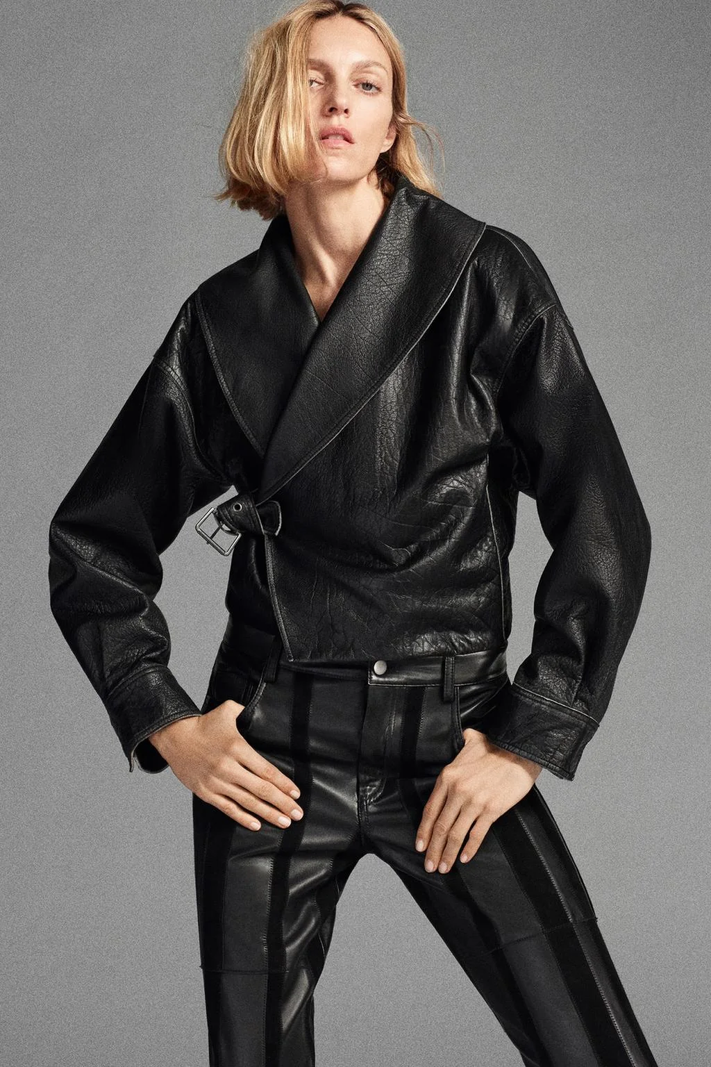 ZW COLLECTION 100% LEATHER BUCKLE JACKET