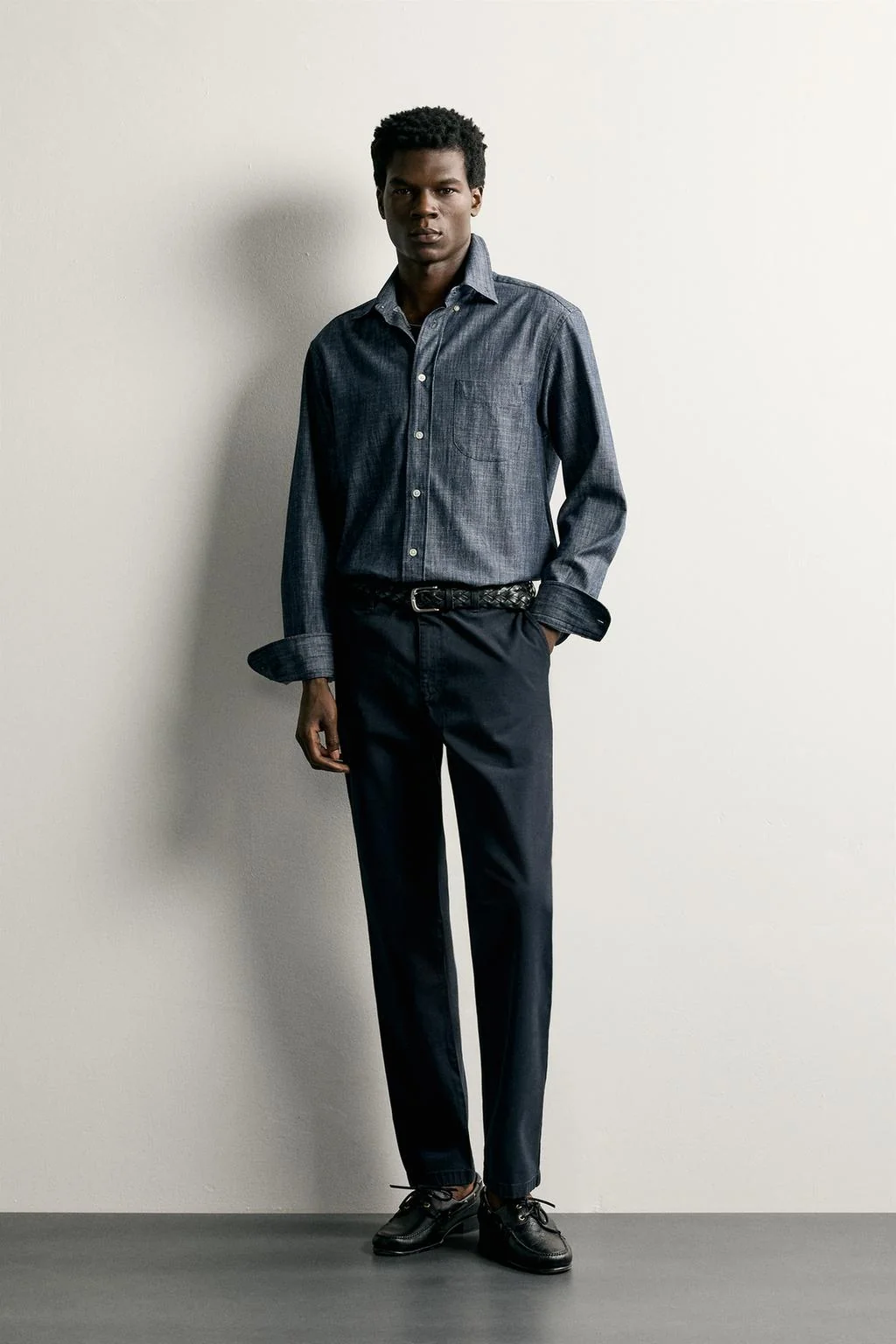 Чиносы slim fit