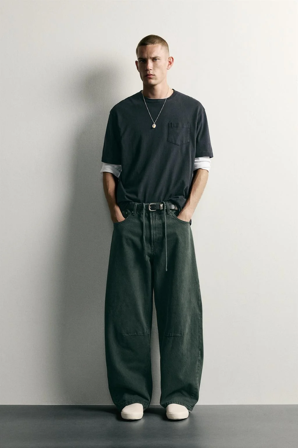 BARREL FIT DRAWSTRING TROUSERS