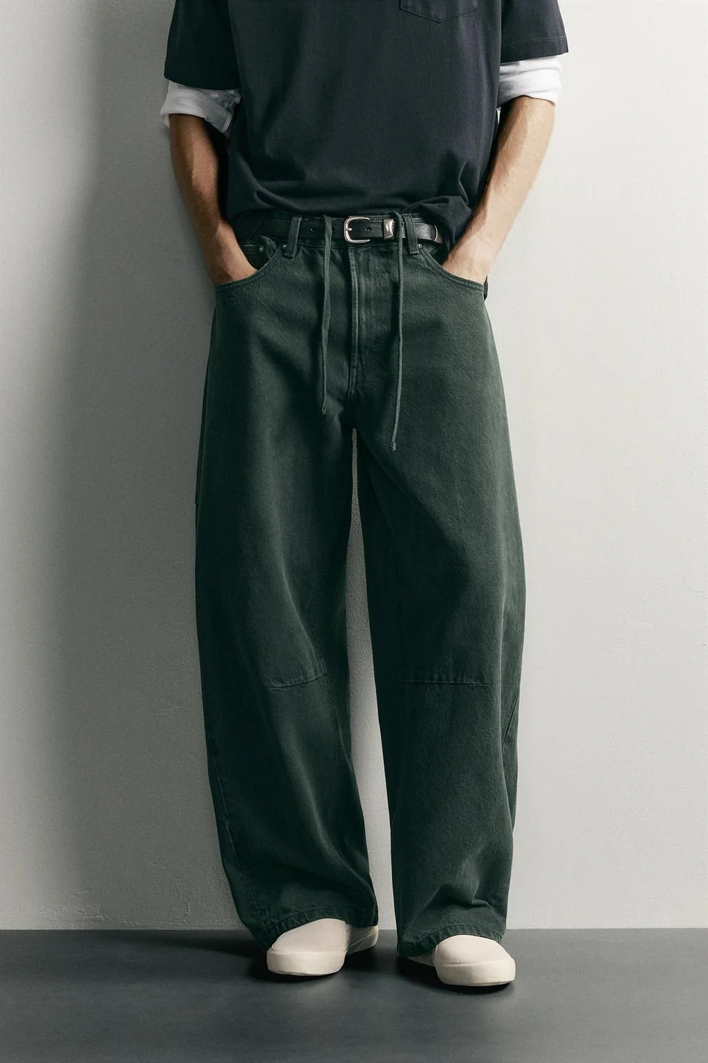 Брюки barrel fit на завязке