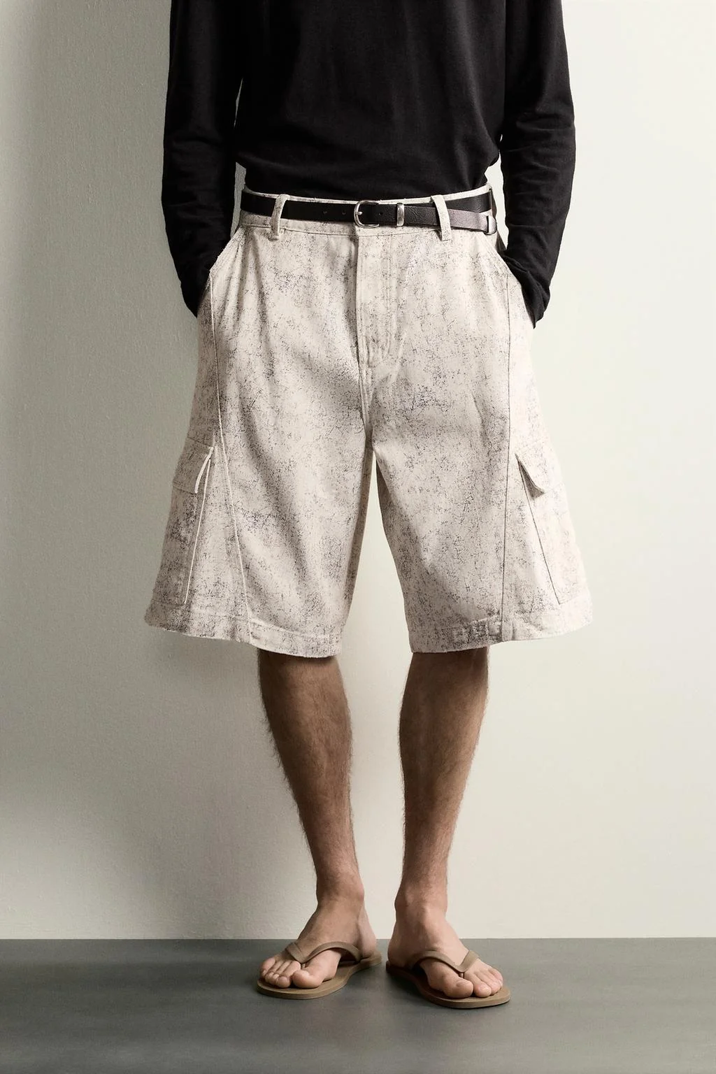 RELAXED FIT CARGO BERMUDA SHORTS WITH SEAM DETAIL