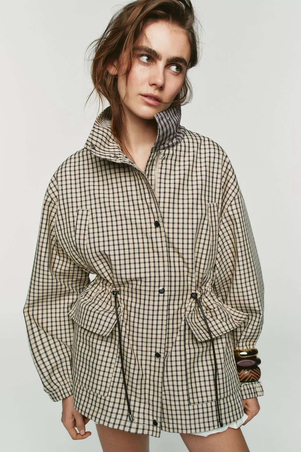 Набор из 3 браслетов из металла и дерева