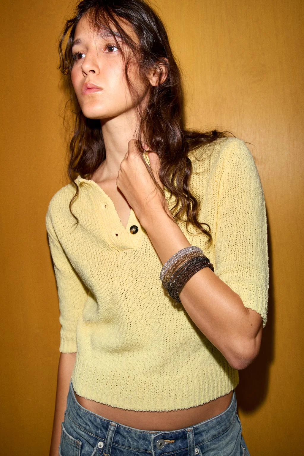 Набор металлических браслетов