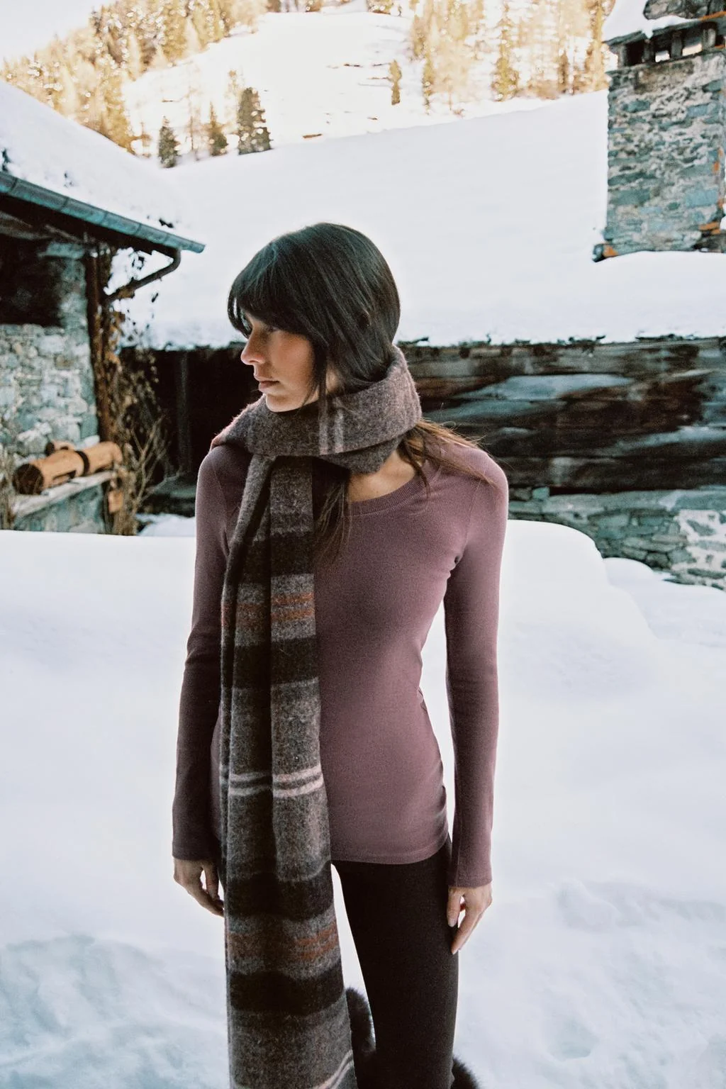 Шарф в клетку с бахромой