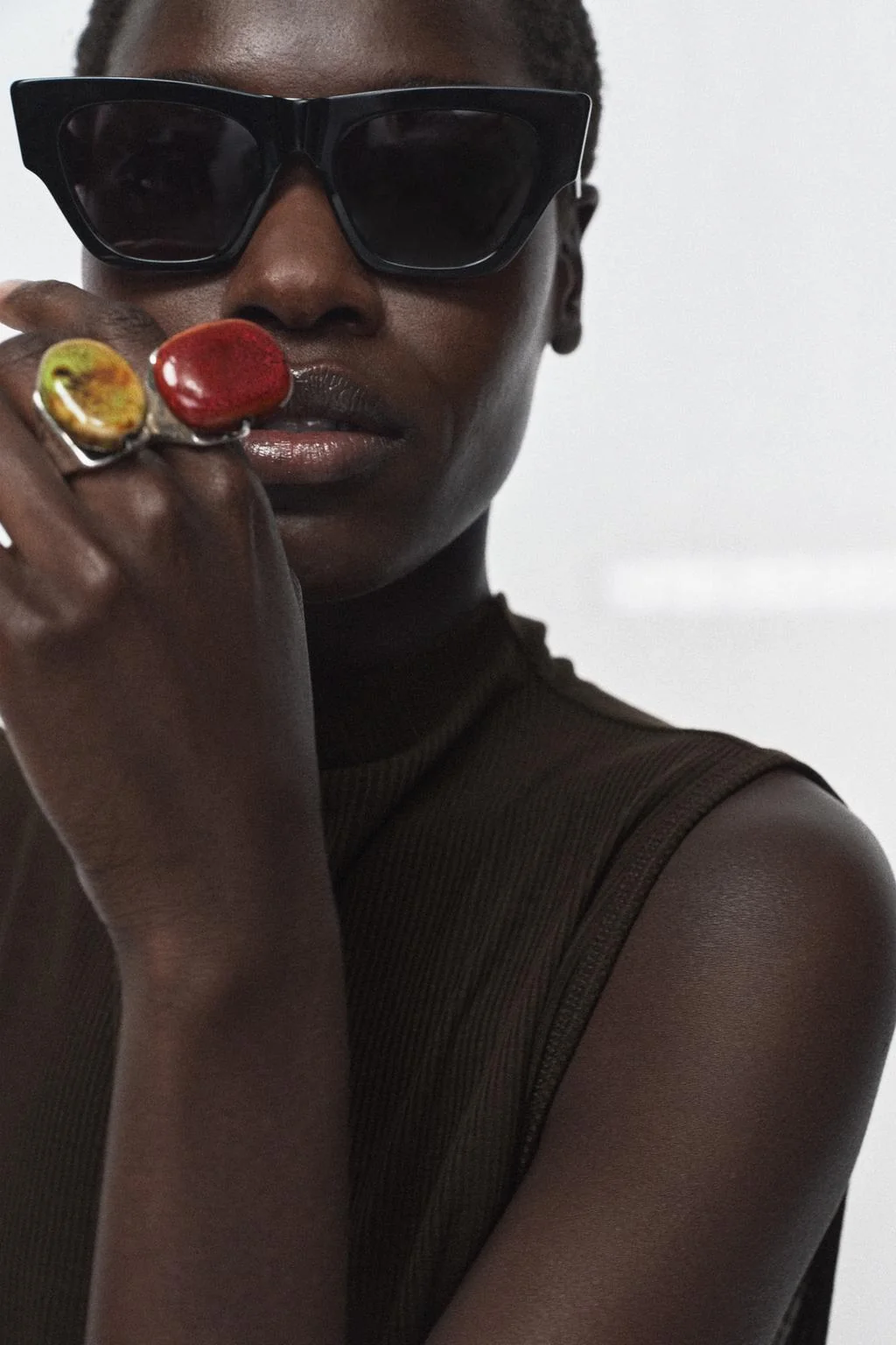 Набор из 2 колец макси с камнями