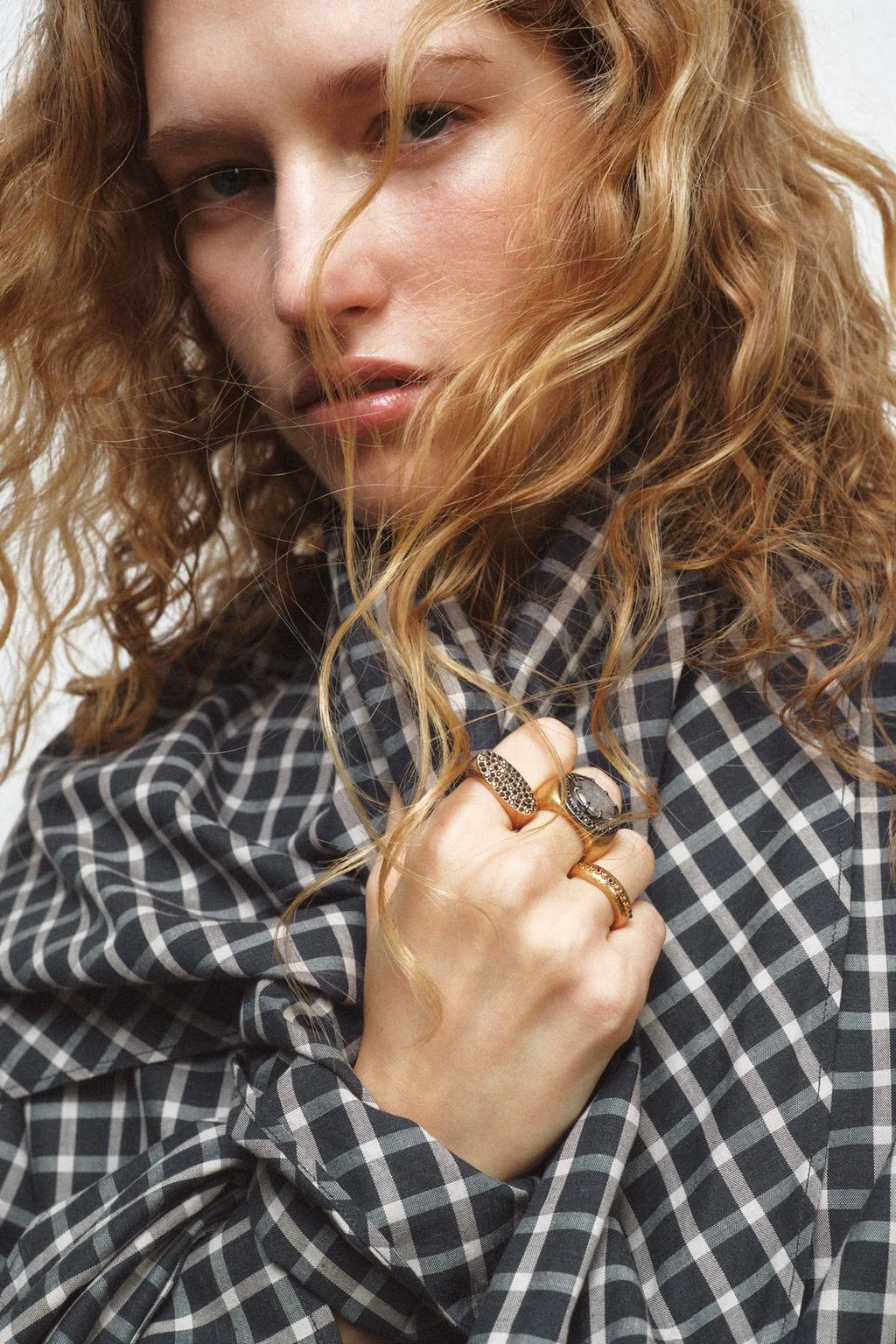 Набор из 3 колец с камнями и блеском