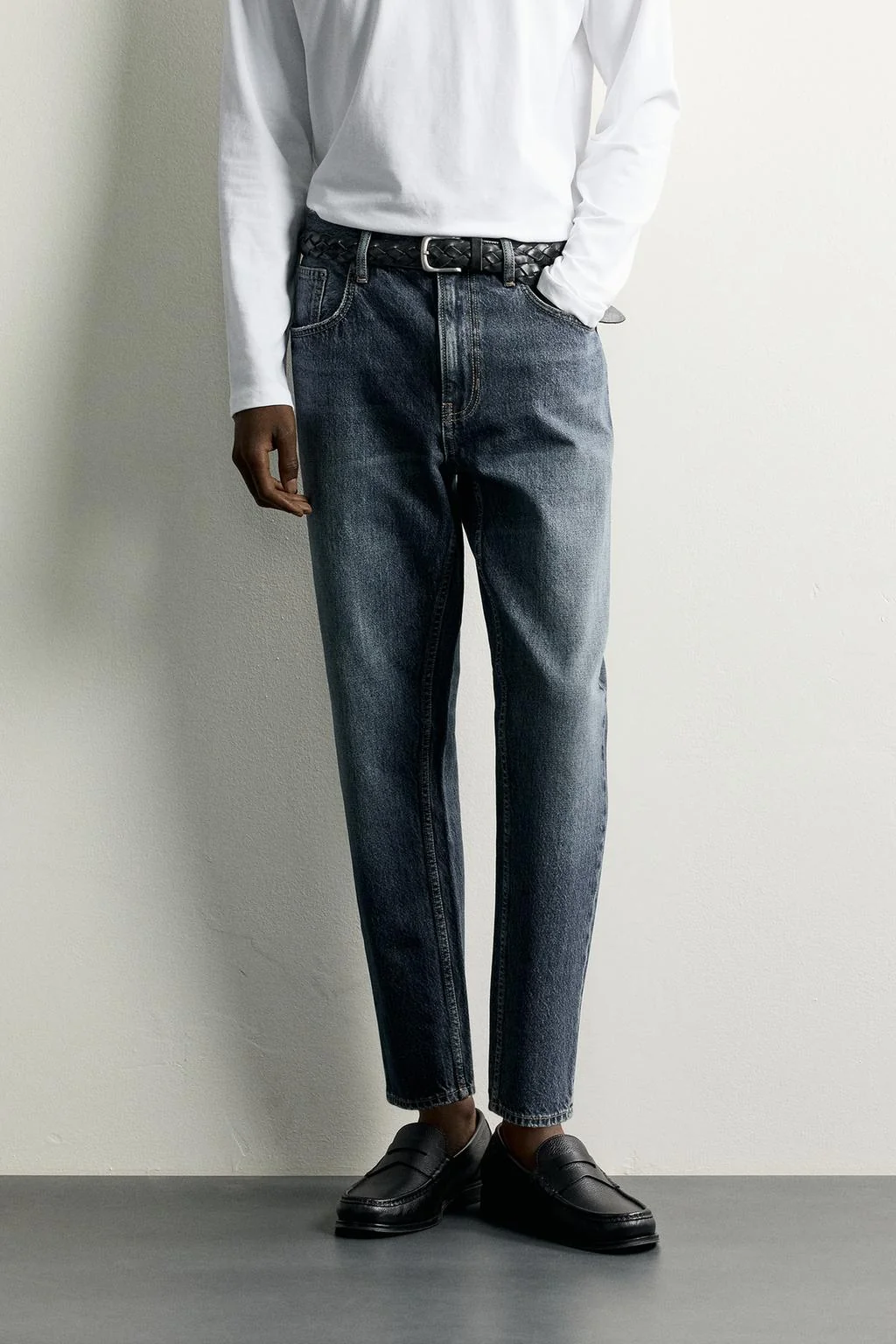 SLIM FIT CROPPED JEANS
