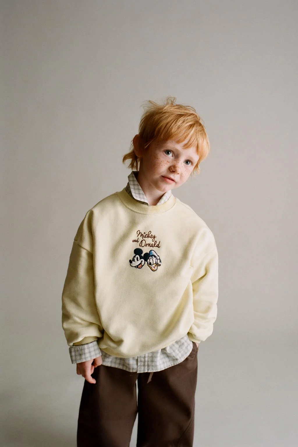 MICKEY MOUSE © DISNEY EMBROIDERED SWEATSHIRT