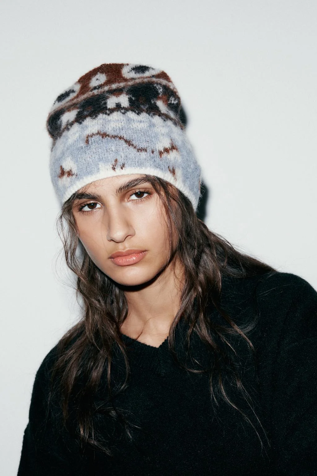 Трикотажная шапка с принтом