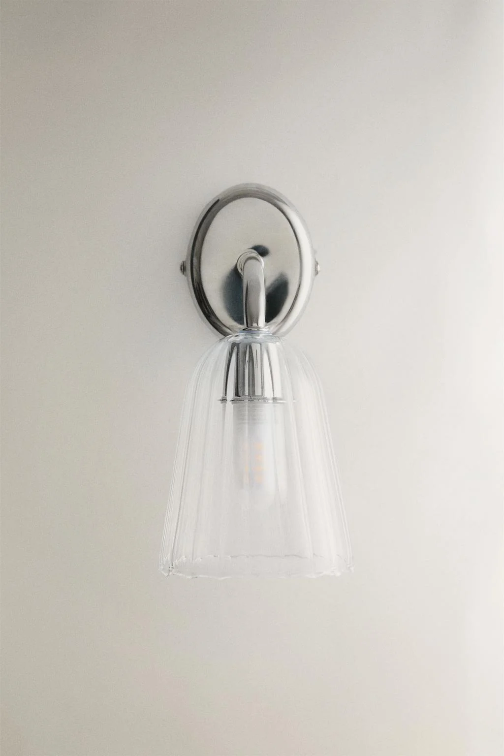 LAMP | GLASS AND IRON WALL LIGHT